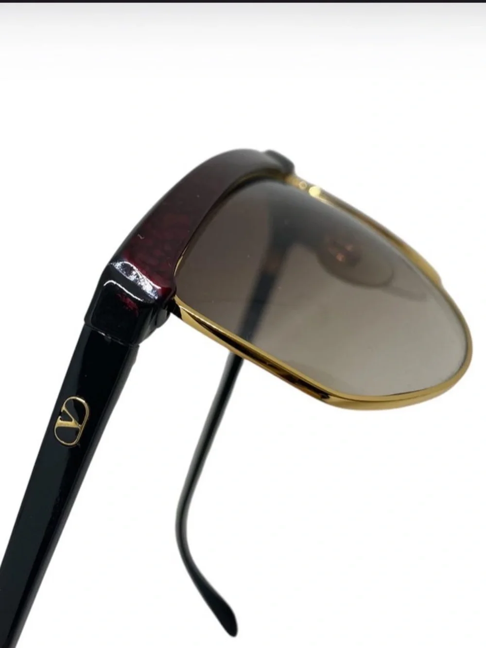 Vintage 1970s Valentino Two-Tone Cat-Eye Sunglasses in Black and Gold RARE - Picture 1 of 12